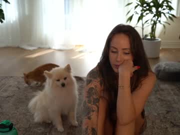 Бесплатный порно видеочат с девушкой Lace