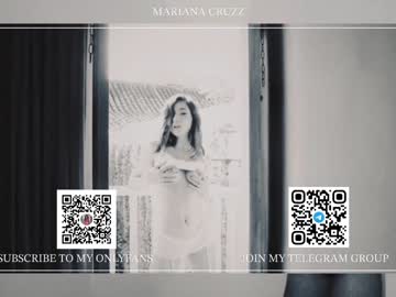 Бесплатный порно видеочат с девушкой mariana